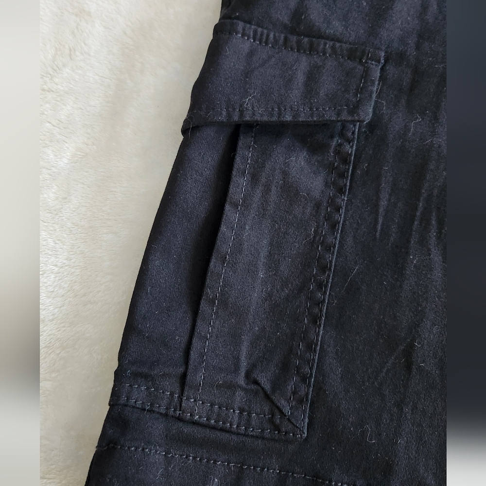 🩳George Men’s Black Cargo Shorts – Size 44 – 10” Inseam – NWT Above the Knee - Picture 3 of 16